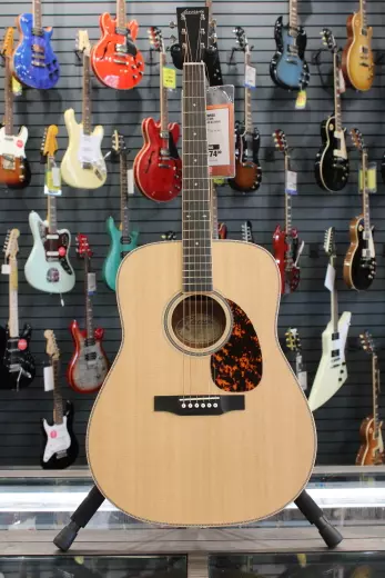 Larrivee - D40 Mahogany Legacy Series Dreadnaught Acoustic Guitar with Case